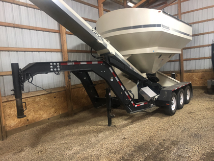 Meridian 405 seed tender